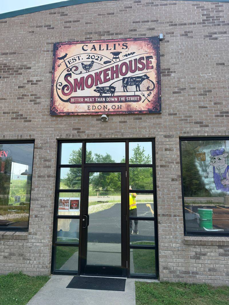 Calli's Smokehouse, Edon (Justified The Extra Miles)