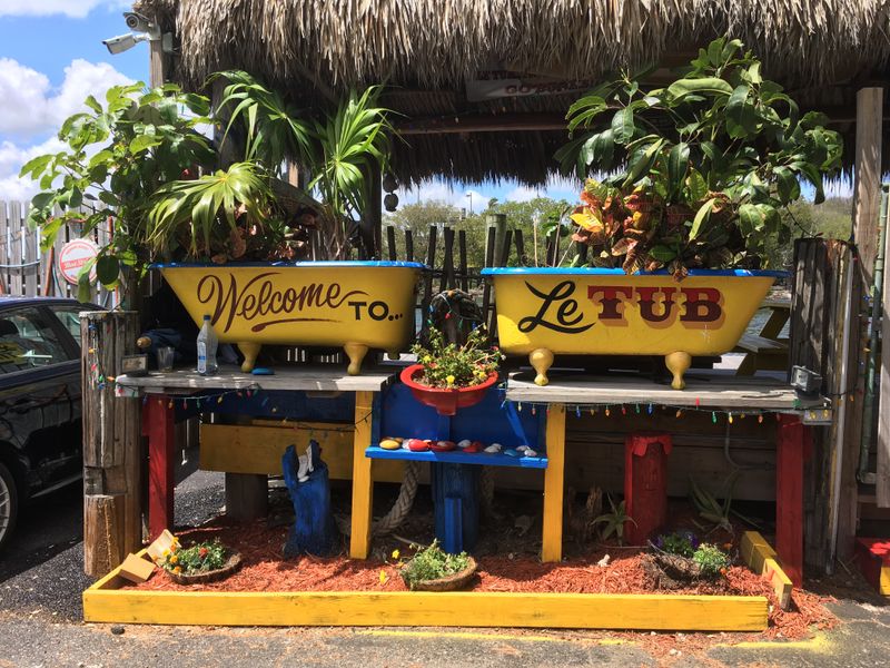 Le Tub Saloon - Hollywood