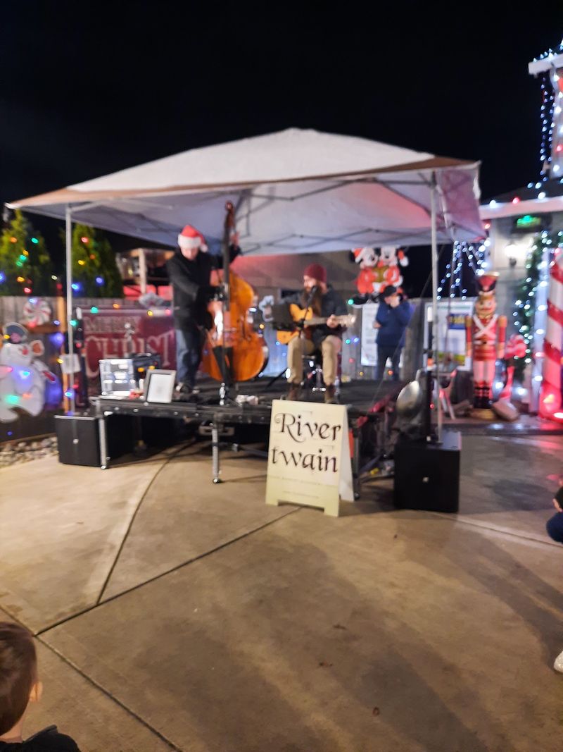 Holidays On Franklin, Vancouver, WA