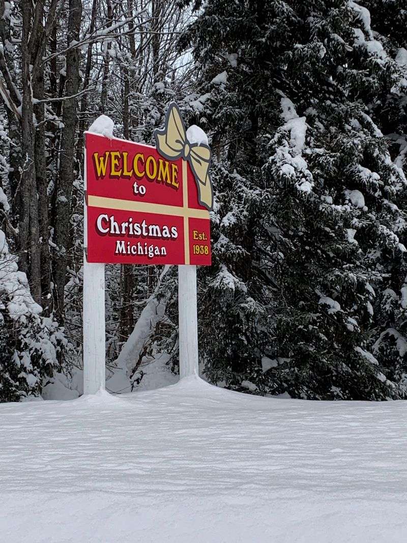 Christmas, Michigan – Upper Peninsula