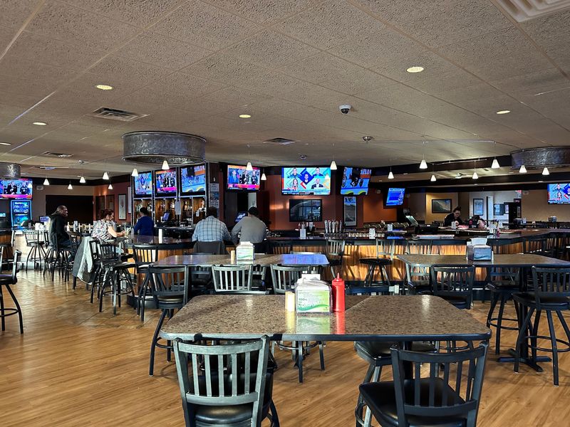 Hollander's Hollander's