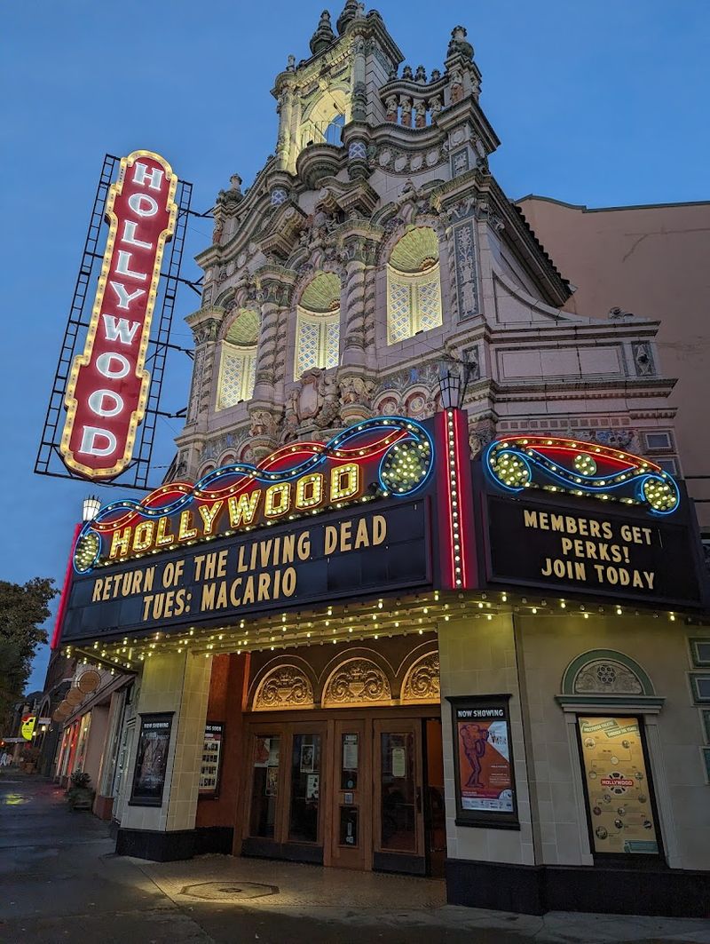 Hollywood Theatre