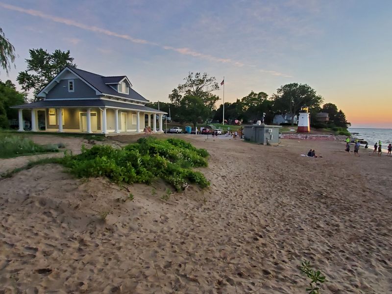 Vermilion and Main Street Beach, Vermilion