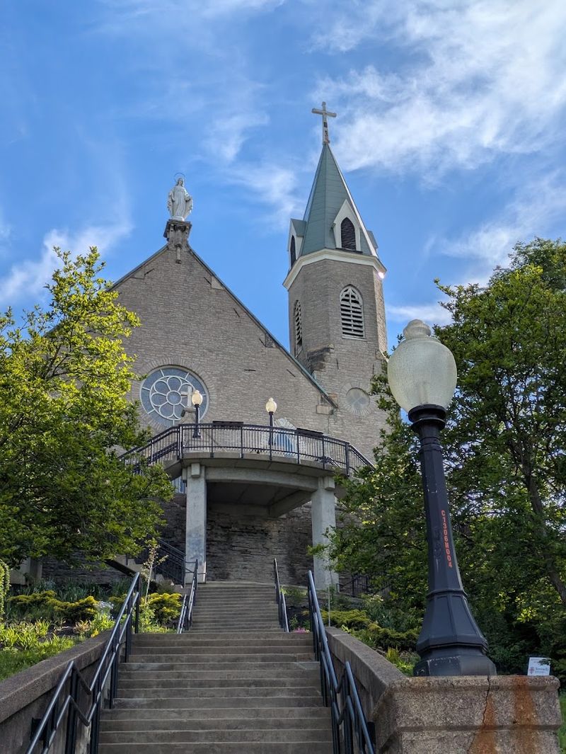 Holy Cross-Immaculata Parish, Cincinnati