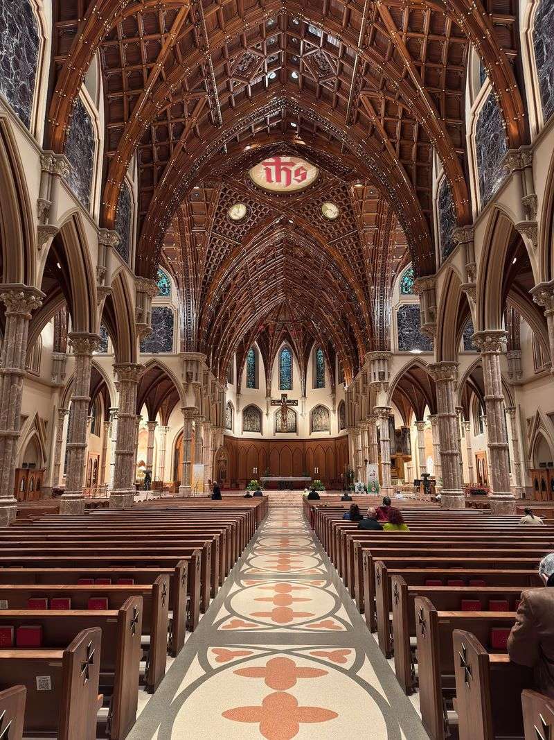 Holy Name Cathedral, Chicago Holy Name Cathedral, Chicago
