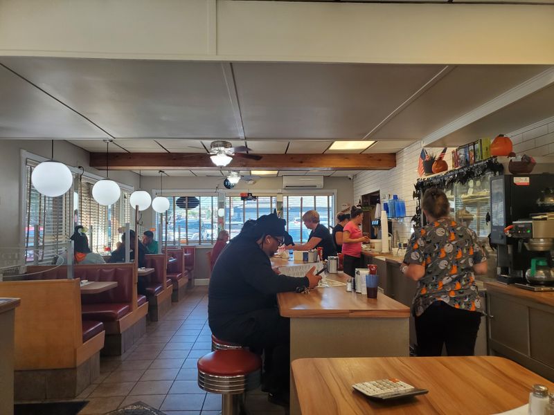 Service from Sheila and the Veteran Crew