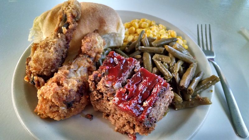 Home-Style Plates Keep Things Familiar