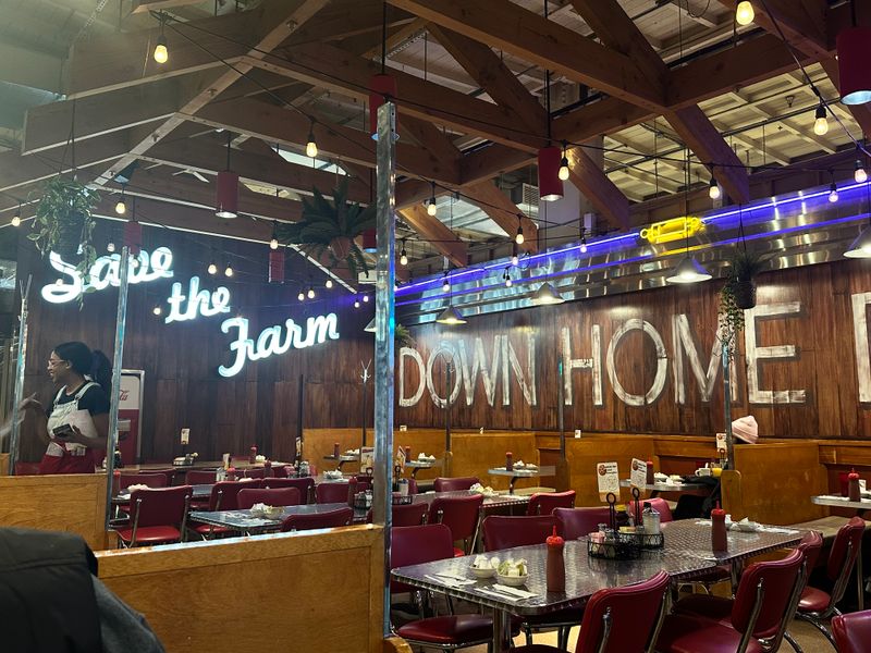 Servers Who Actually Care About Your Experience