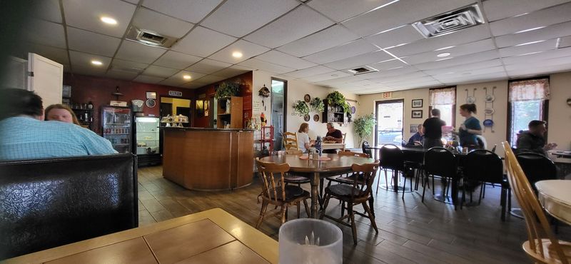 Friendly Service That Feels Genuinely Warm