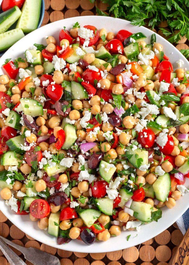 Mediterranean Chickpea Salad