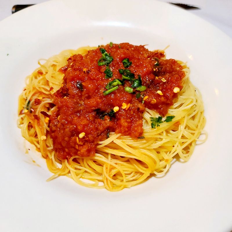 Red Sauce That Never Wavers