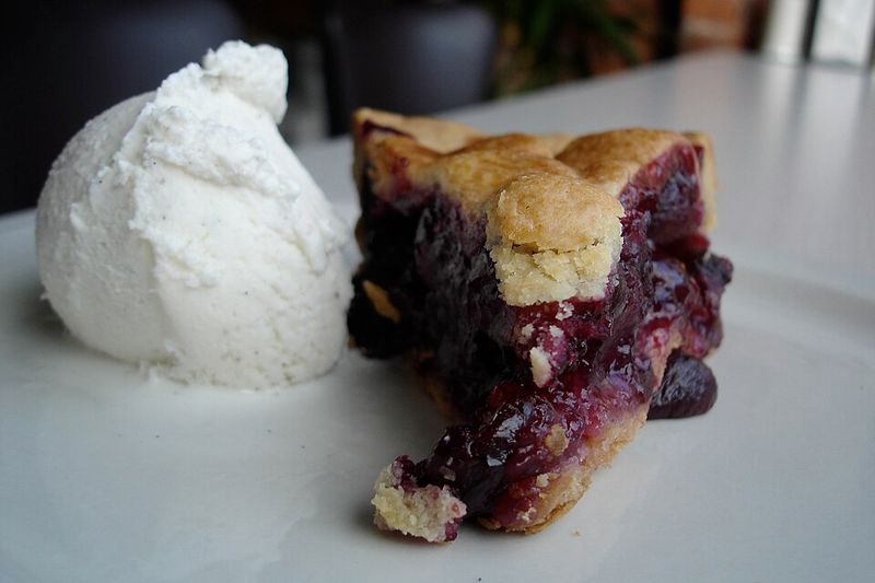 Cherry Pie That Captures Summer in Every Bite