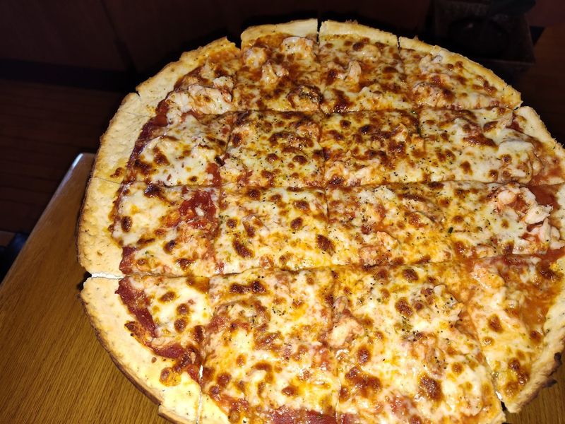 Homemade Pizza That Surprises Every First-Timer