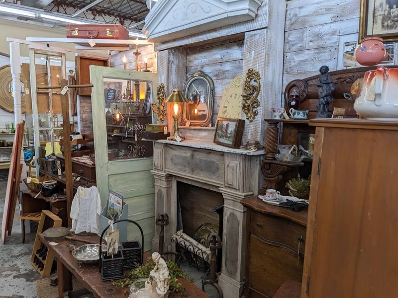 Somewhere In Time Antique Mall, Rogers