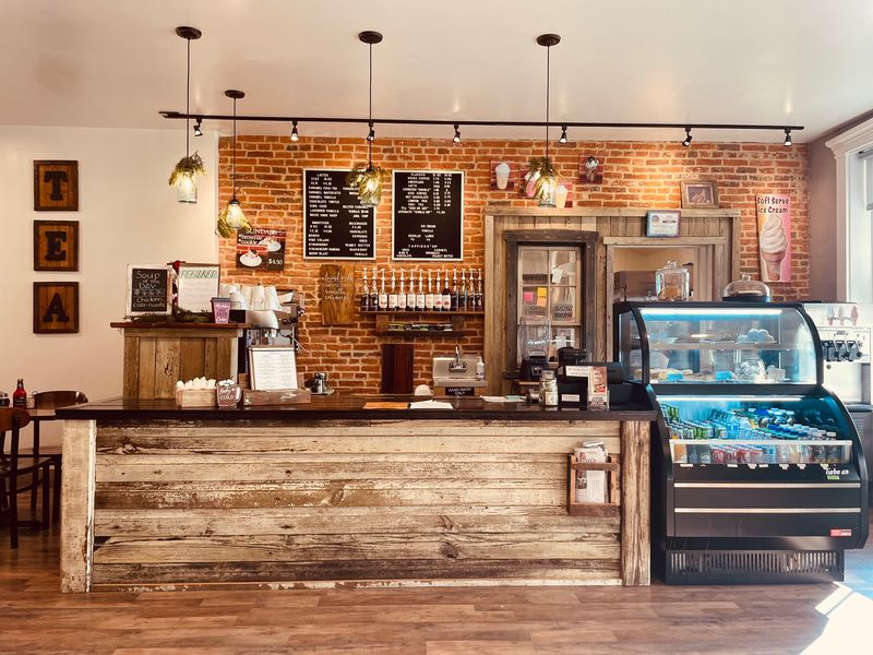 BrickHouse Coffee & Kitchen — Refton, PA