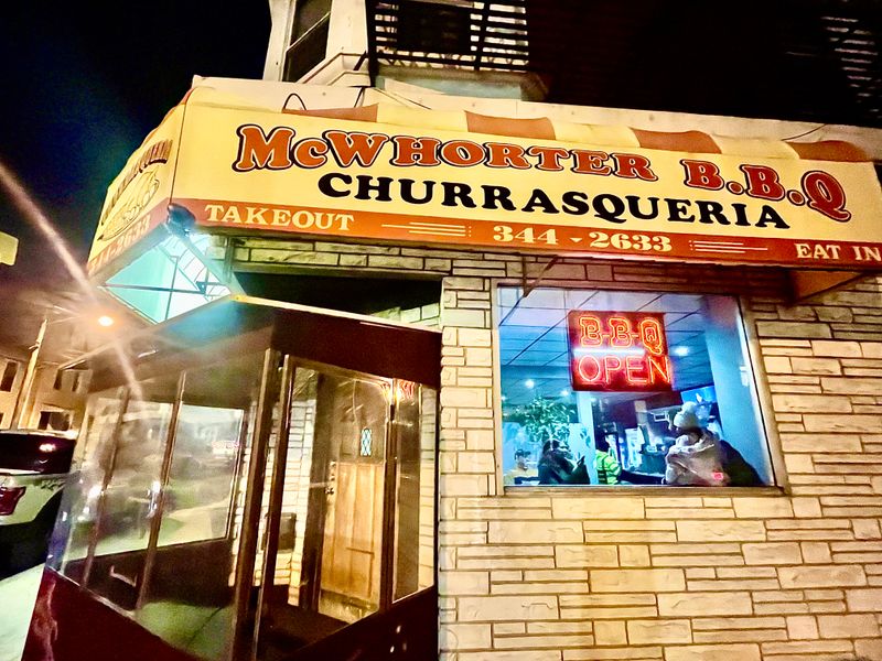 Perfectly Grilled Ribs That Fall Off The Bone