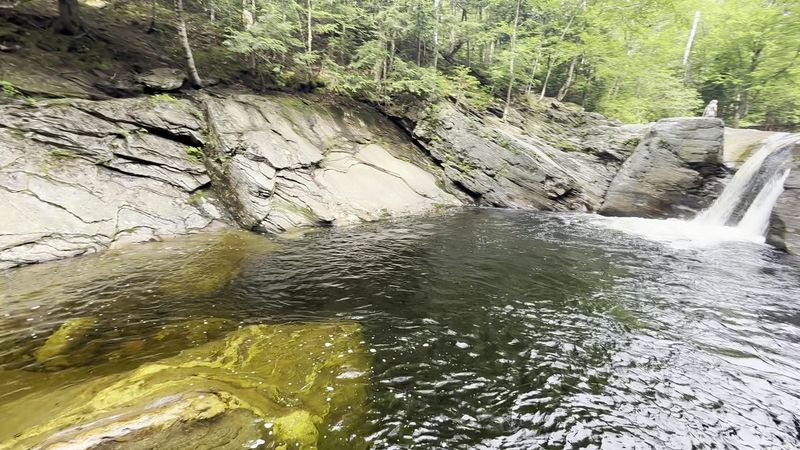 Honey Hole, Rumford