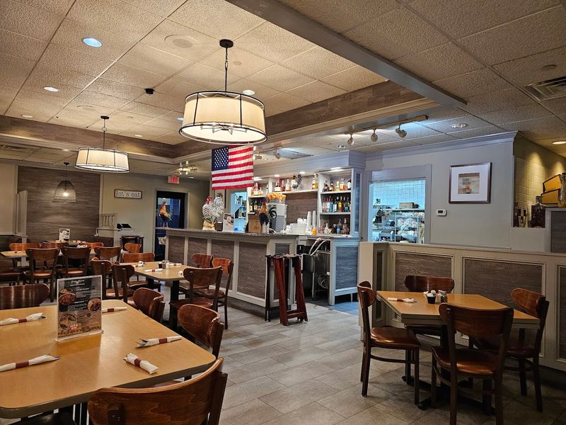 Golden Brunch - Arlington Heights