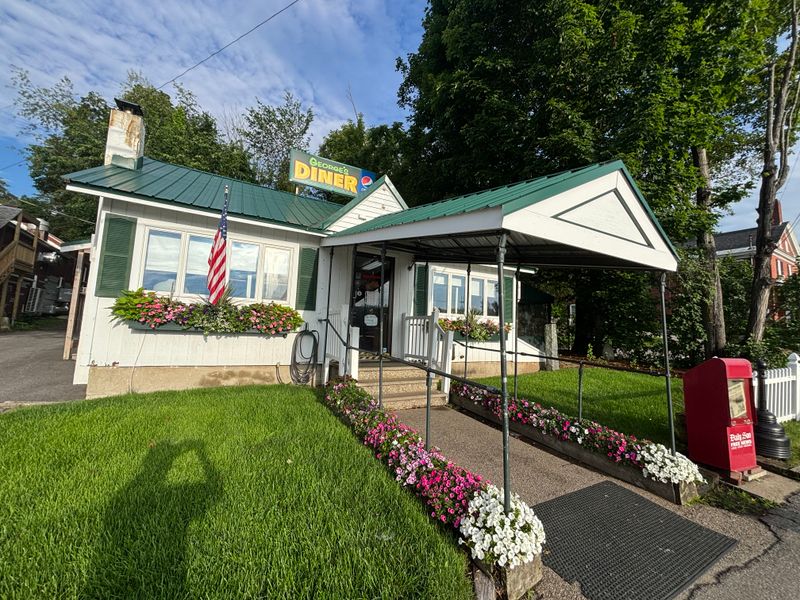 George's Diner - Meredith