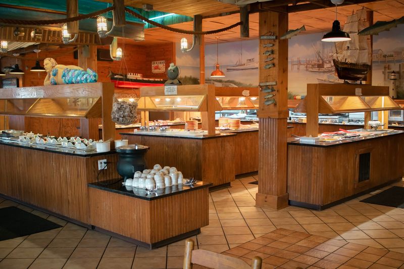 Hook's Calabash Seafood Buffet, Myrtle Beach Hook's Calabash Seafood Buffet, Myrtle Beach