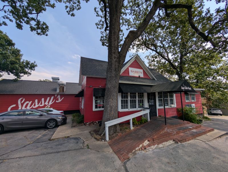 Sassy's Red House — Fayetteville, AR