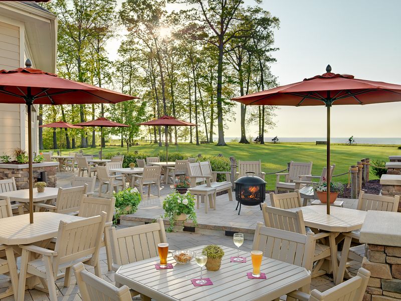 Horizons Restaurant, Geneva-on-the-Lake Horizons Restaurant, Geneva-on-the-Lake