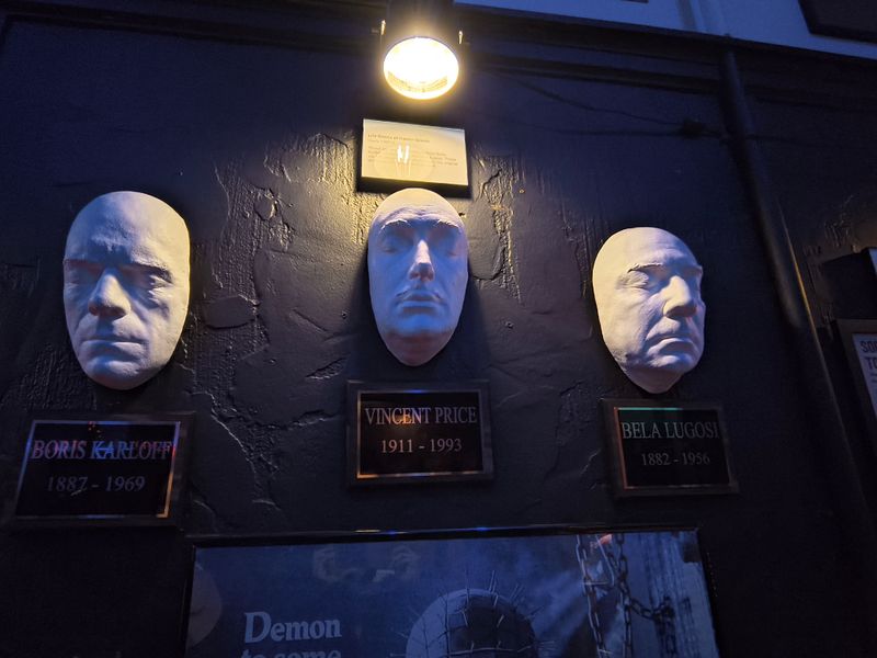 The Controversial Crime Room