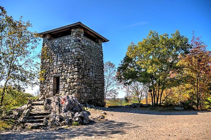 Middlesex Fells Reservation (Stoneham / Medford / Winchester / Melrose)