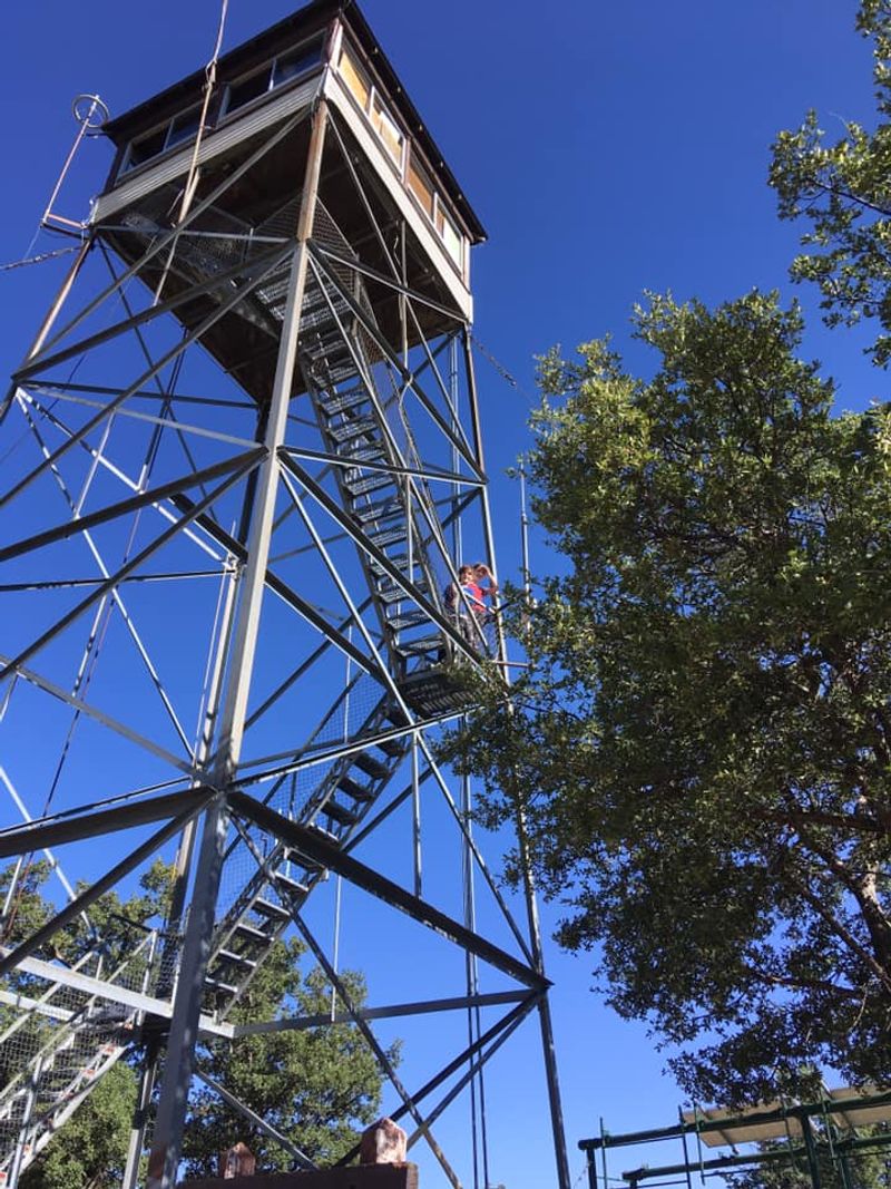 Horsethief Lookout Tower