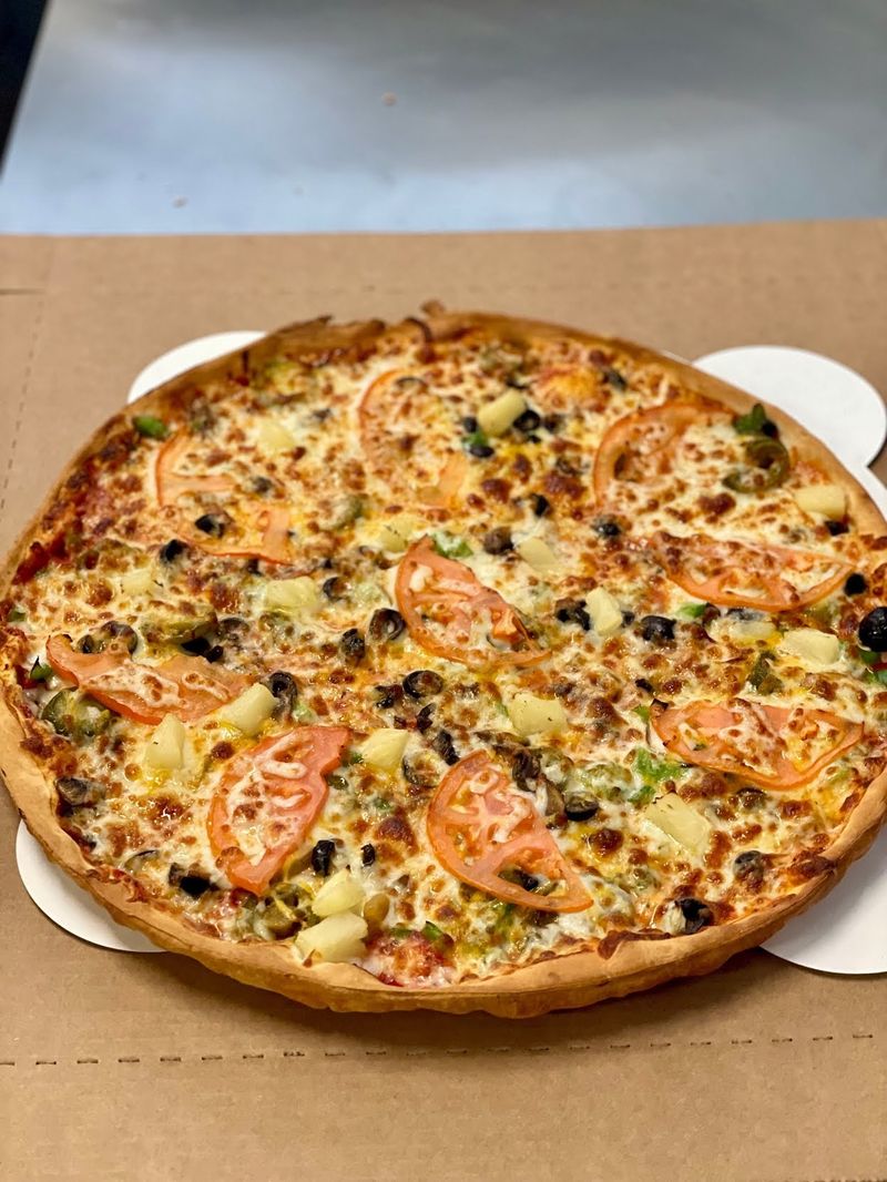 Horton's Pizza Plus