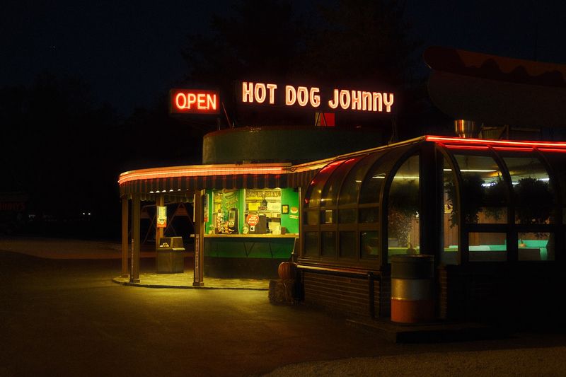 Hot Dog Johnny's, Buttzville