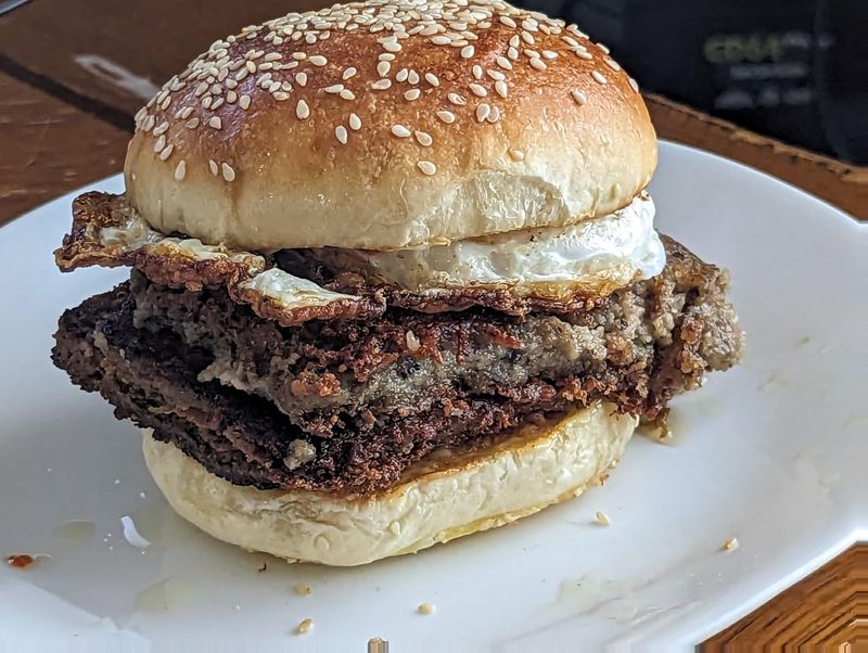 Scrapple Sandwich: Breakfast Brilliance