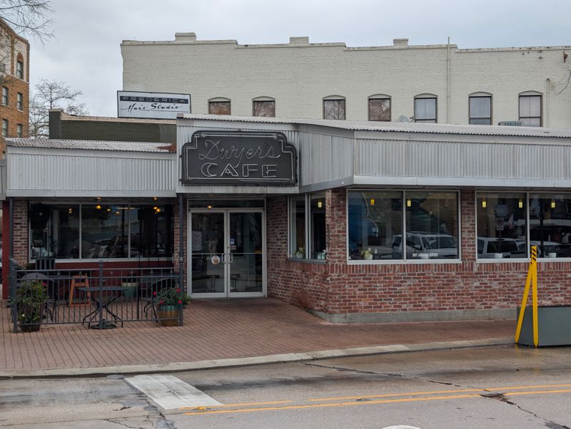 Dwyer’s Cafe, Lafayette