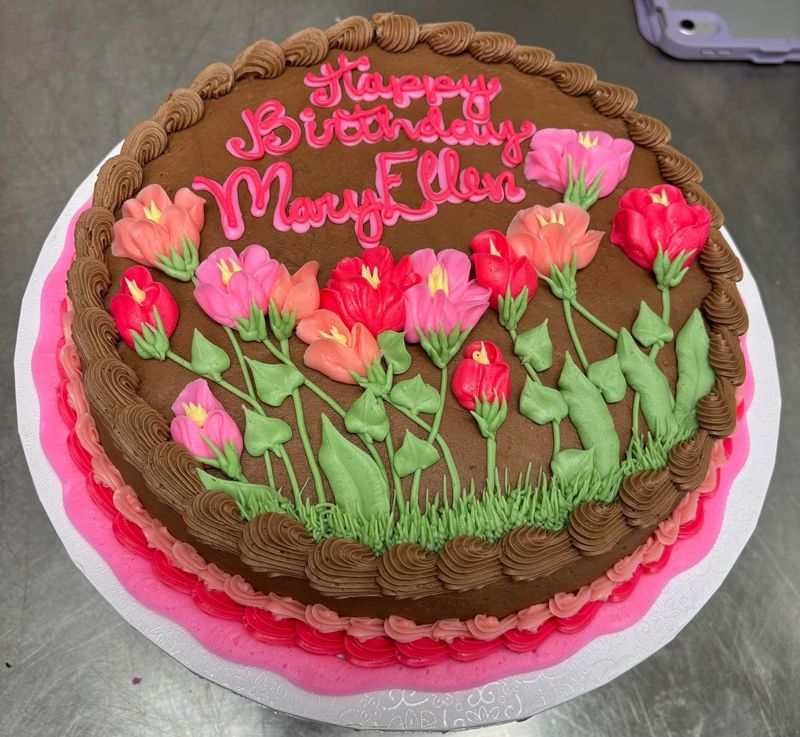 Custom Cakes And Hand Drawn Designs