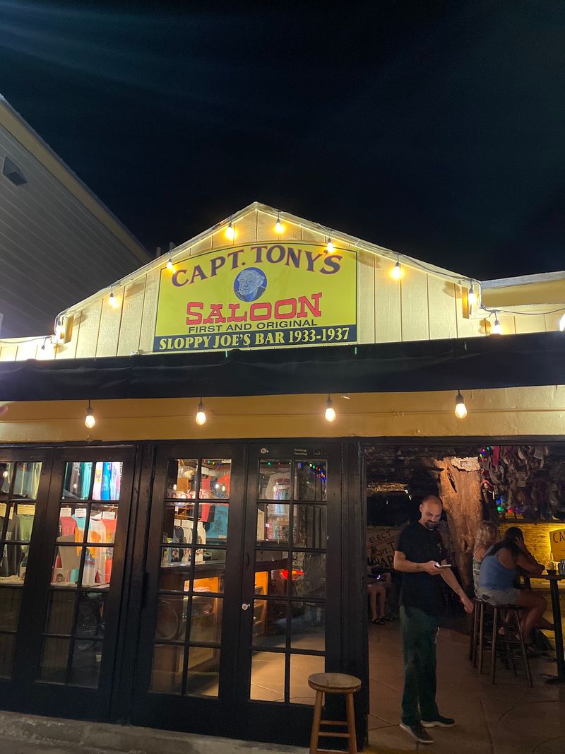 Hours, Location, And Tips For Your Visit
