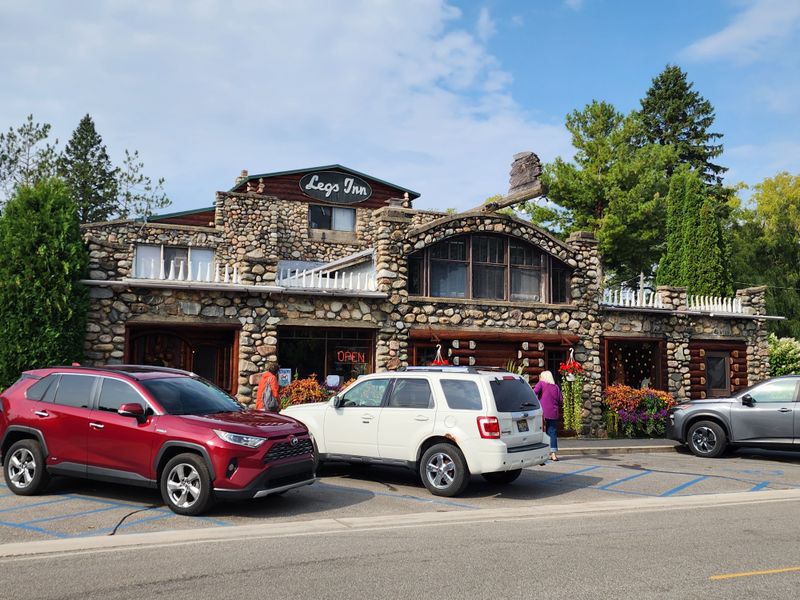 Unique Features And Nearby Nature