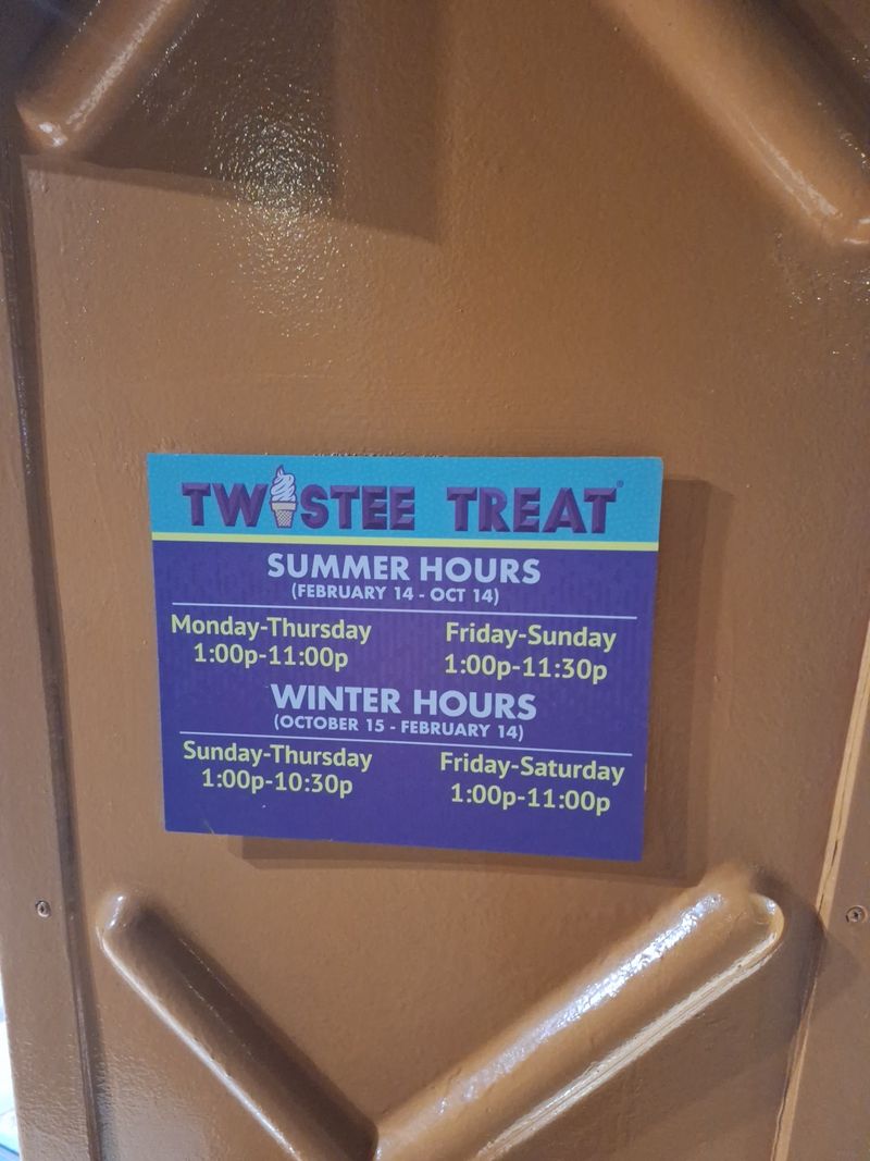 Hours Of Operation And The Best Times To Swing By