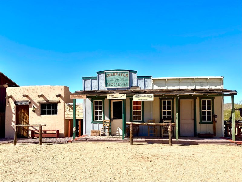 Hours, Prices, and Tips for Your Visit