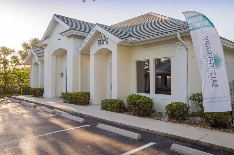 Parking, Accessibility, And Practical Comforts