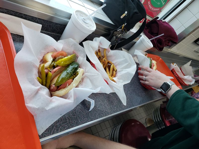 No-Frills Atmosphere That Fits the Food