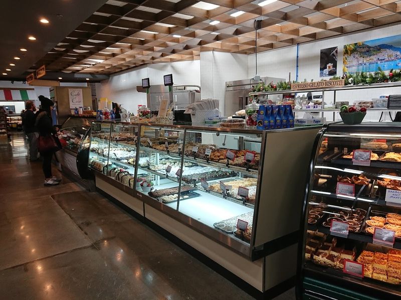 Why This Place Has Earned Over 2,800 Five-Star Fans