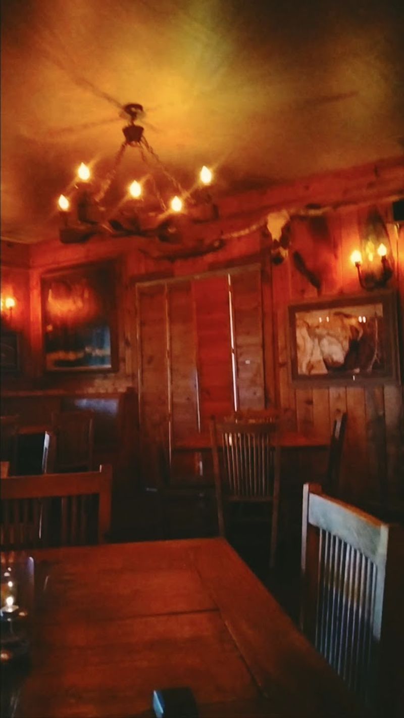 Western Atmosphere That Feels Authentic