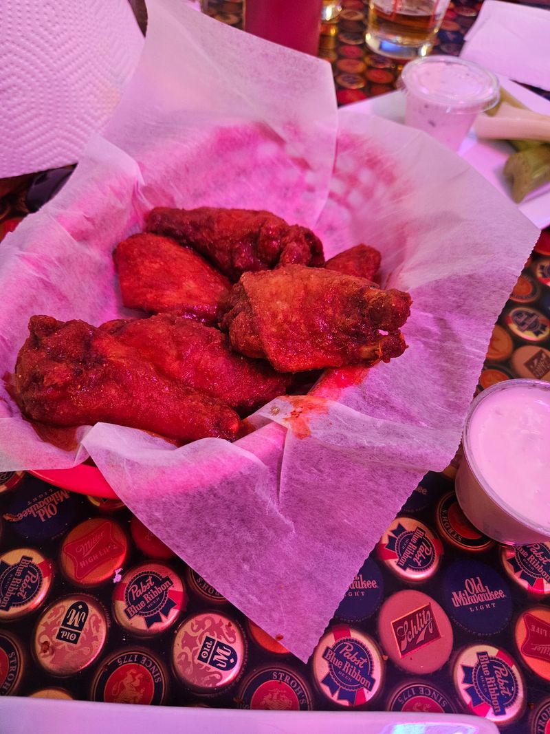Smoked Wing Nights That Draw Crowds