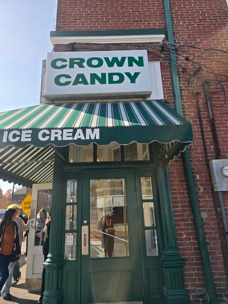 Timing, Lines, and Pro Tips for a Smooth Visit