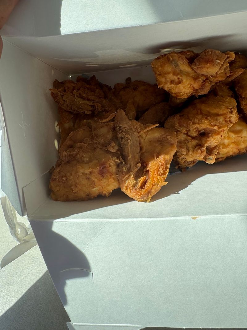 How A Neighborhood Chicken Box Ended Up Impressing Oprah How A Neighborhood Chicken Box Ended Up Impressing Oprah