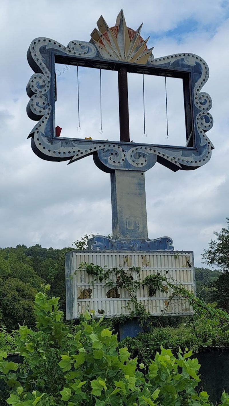 This Forgotten Park Still Feels Worth Remembering