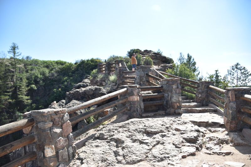 Making It a Real Outing: The Rim Trail and Beyond