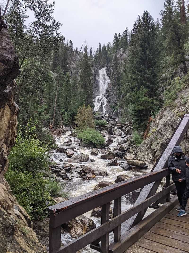 The Local Rhythm of Steamboat Springs Around the Trail