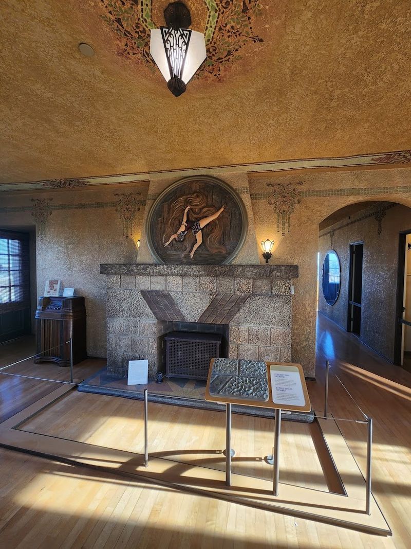 What The Guided Tour Experience Feels Like