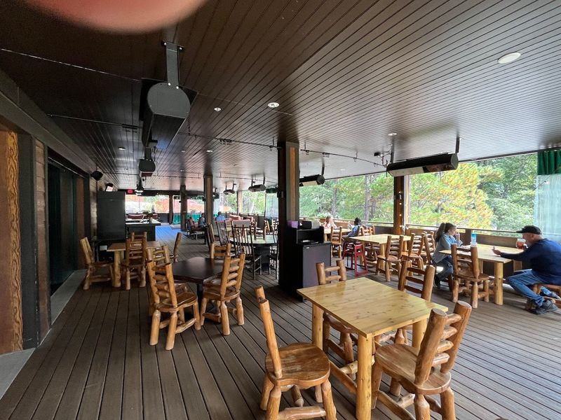 When To Go For The Quietest And Most Beautiful Experience